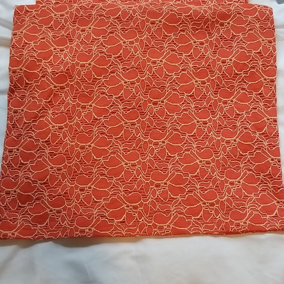 Velvet by Graham and Spencer Women's Mesh Vneck L - Picture 4 of 8